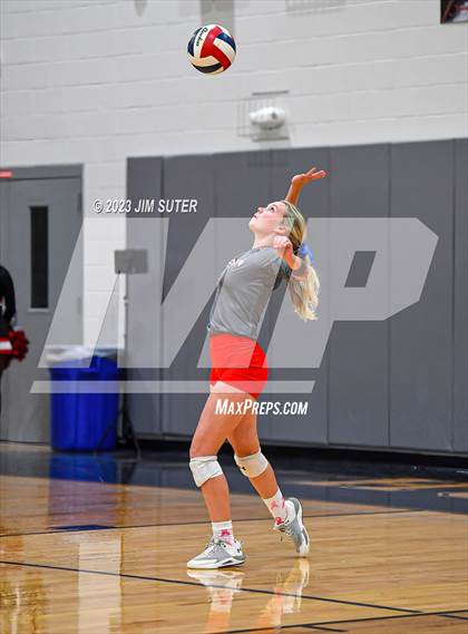 Thumbnail 3 in Burton vs Holland (UIL 2A Region IV Bi-District Playoff) photogallery.