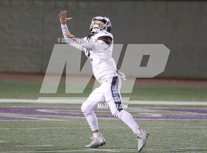 Thumbnail 1 in Carlsbad vs. Granite Hills (CIF SDS Open Division Semifinal) photogallery.