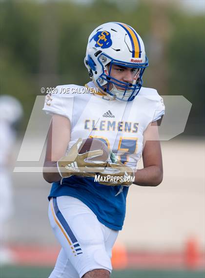 Thumbnail 2 in Clemens @ Judson photogallery.