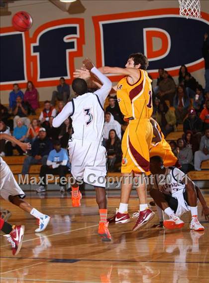 Thumbnail 3 in Encina Prep @ Cosumnes Oaks (Run with the Pack) photogallery.