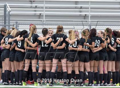 Thumbnail 1 in Palos Verdes vs. Northwood (CIF-SS D2 Final) photogallery.