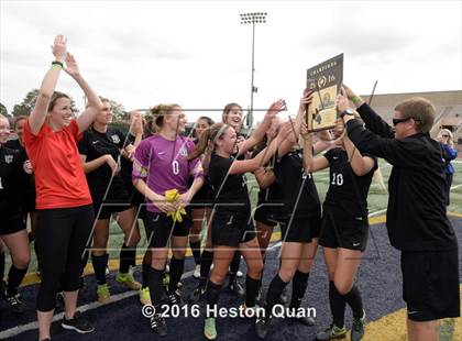 Thumbnail 3 in Palos Verdes vs. Northwood (CIF-SS D2 Final) photogallery.