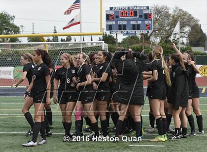 Thumbnail 1 in Palos Verdes vs. Northwood (CIF-SS D2 Final) photogallery.