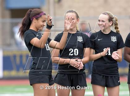 Thumbnail 2 in Palos Verdes vs. Northwood (CIF-SS D2 Final) photogallery.