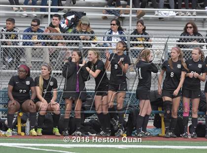 Thumbnail 2 in Palos Verdes vs. Northwood (CIF-SS D2 Final) photogallery.