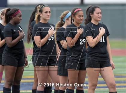 Thumbnail 2 in Palos Verdes vs. Northwood (CIF-SS D2 Final) photogallery.