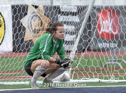Thumbnail 2 in Palos Verdes vs. Northwood (CIF-SS D2 Final) photogallery.