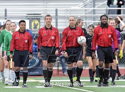 Thumbnail 1 in Palos Verdes vs. Northwood (CIF-SS D2 Final) photogallery.