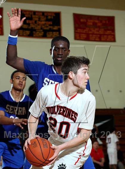 Thumbnail 1 in Harvard-Westlake vs. Serra (Fairfax State Preview) photogallery.