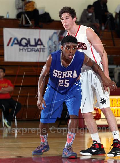 Thumbnail 1 in Harvard-Westlake vs. Serra (Fairfax State Preview) photogallery.