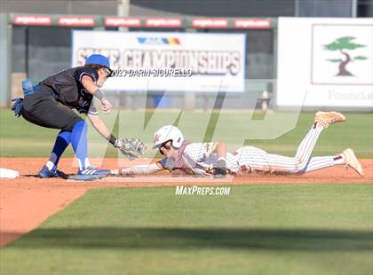 Thumbnail 2 in Canyon View vs Nogales (AIA 5A L Round 3B) photogallery.