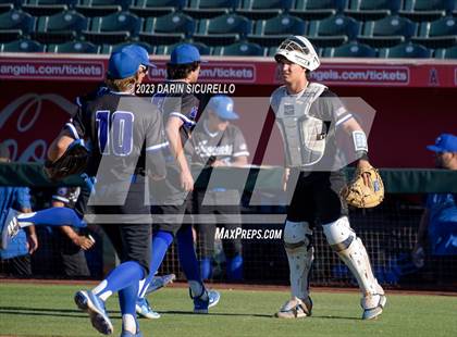 Thumbnail 2 in Canyon View vs Nogales (AIA 5A L Round 3B) photogallery.