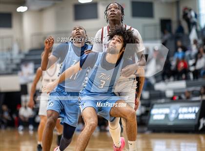 Thumbnail 3 in Long County vs. Warner Robins (HOCO Bear Brawl) photogallery.