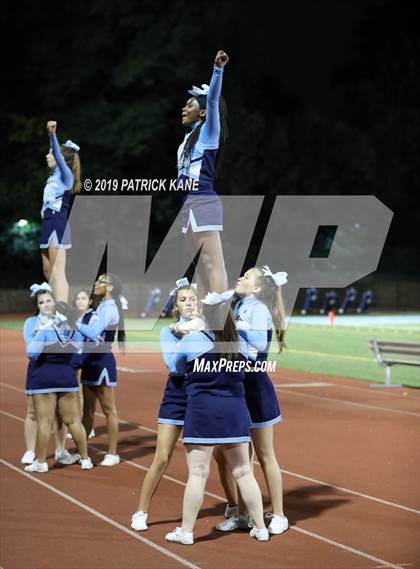 Thumbnail 3 in Wakefield @ Yorktown photogallery.