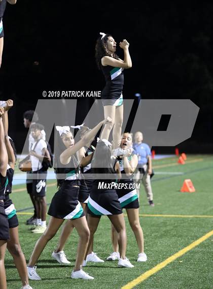 Thumbnail 3 in Wakefield @ Yorktown photogallery.