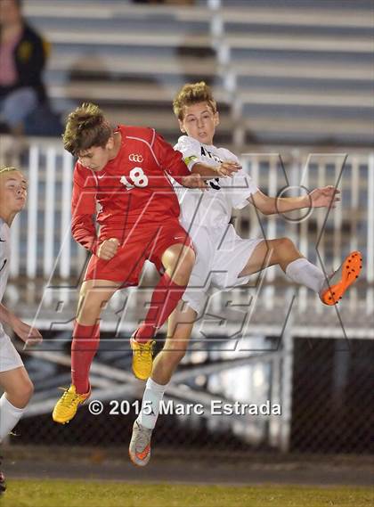 Thumbnail 2 in Clearwater Central Catholic vs St. Petersburg Catholic photogallery.