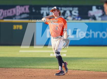 Thumbnail 2 in Georgetown vs. Wakeland (UIL 5A Baseball Semifinal) photogallery.