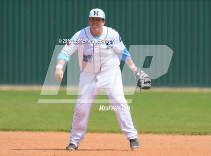 Thumbnail 3 in Uvalde @ Harlan photogallery.