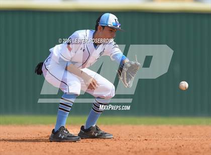Thumbnail 1 in Uvalde @ Harlan photogallery.