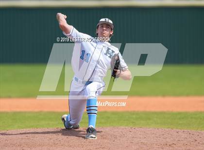 Thumbnail 3 in Uvalde @ Harlan photogallery.