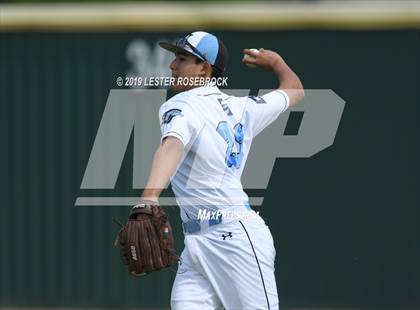 Thumbnail 3 in Uvalde @ Harlan photogallery.
