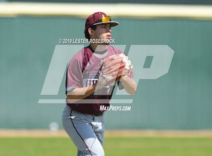 Thumbnail 3 in Uvalde @ Harlan photogallery.