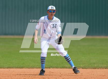 Thumbnail 2 in Uvalde @ Harlan photogallery.