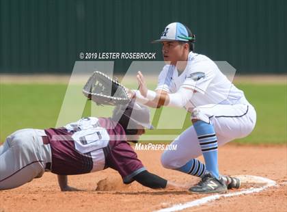 Thumbnail 1 in Uvalde @ Harlan photogallery.