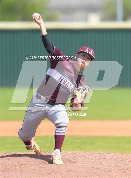 Thumbnail 3 in Uvalde @ Harlan photogallery.