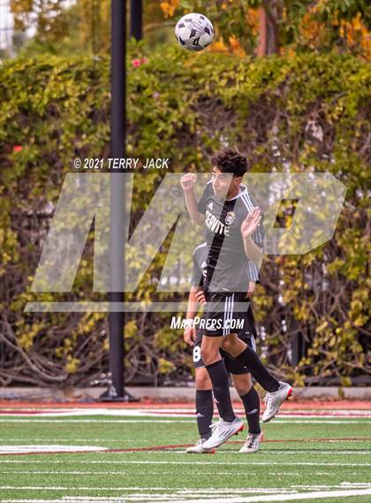 Thumbnail 1 in Servite vs. St. Paul's photogallery.