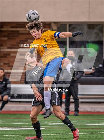 Thumbnail 3 in Servite vs. St. Paul's photogallery.