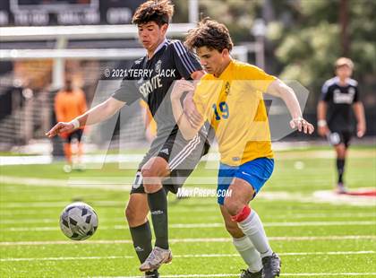 Thumbnail 1 in Servite vs. St. Paul's photogallery.