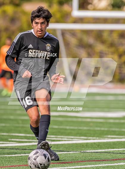 Thumbnail 2 in Servite vs. St. Paul's photogallery.