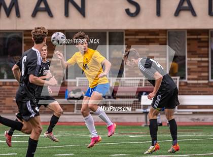 Thumbnail 2 in Servite vs. St. Paul's photogallery.