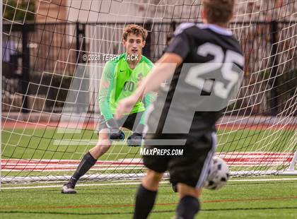 Thumbnail 3 in Servite vs. St. Paul's photogallery.