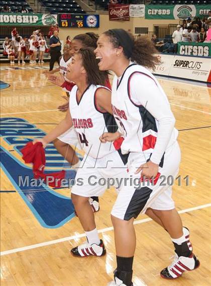 Thumbnail 1 in Cathedral Catholic vs Mount Miguel (CIF SDS D3 Final) photogallery.