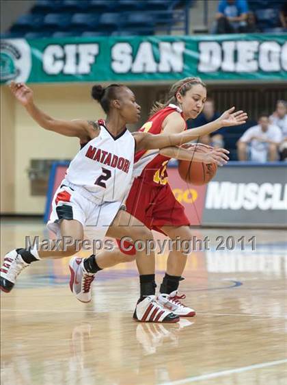 Thumbnail 3 in Cathedral Catholic vs Mount Miguel (CIF SDS D3 Final) photogallery.