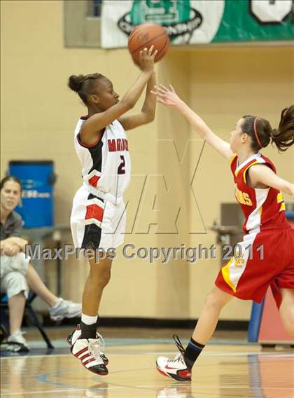 Thumbnail 3 in Cathedral Catholic vs Mount Miguel (CIF SDS D3 Final) photogallery.
