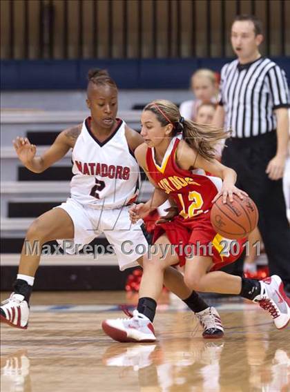 Thumbnail 2 in Cathedral Catholic vs Mount Miguel (CIF SDS D3 Final) photogallery.