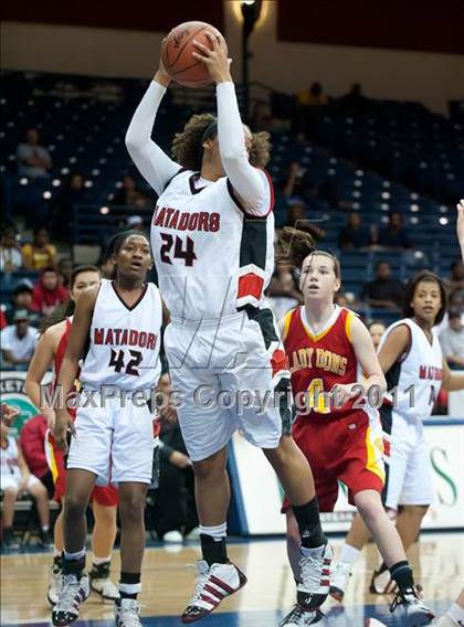 Thumbnail 1 in Cathedral Catholic vs Mount Miguel (CIF SDS D3 Final) photogallery.