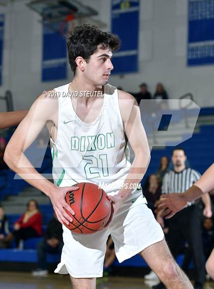 Thumbnail 3 in Roseville vs. Dixon (Les Curry Invitational) photogallery.