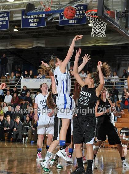 Thumbnail 2 in Fossil Ridge @ Highlands Ranch (CHSAA 5A Sweet 16 Round) photogallery.