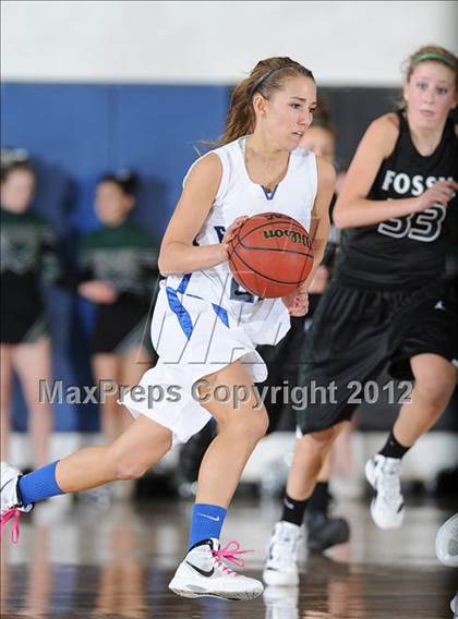 Thumbnail 1 in Fossil Ridge @ Highlands Ranch (CHSAA 5A Sweet 16 Round) photogallery.