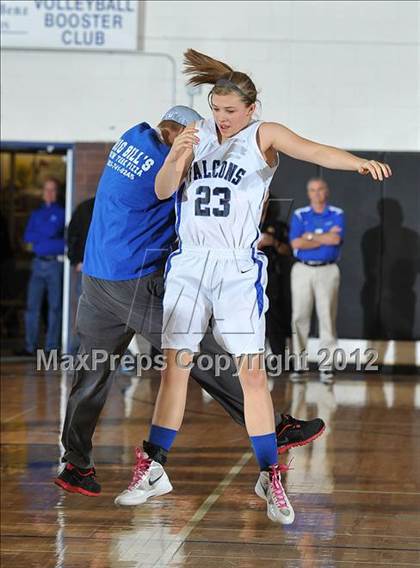 Thumbnail 3 in Fossil Ridge @ Highlands Ranch (CHSAA 5A Sweet 16 Round) photogallery.