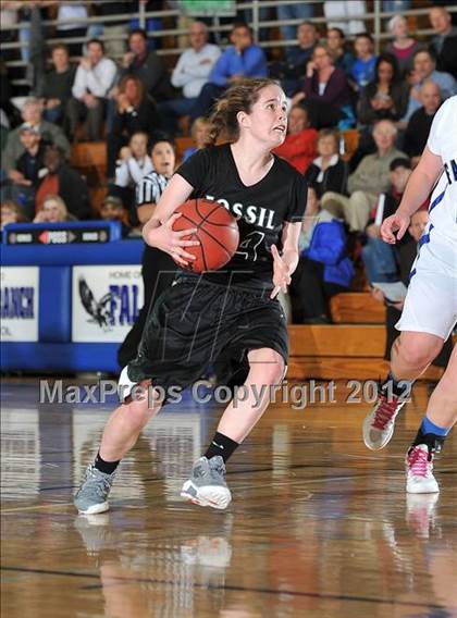 Thumbnail 2 in Fossil Ridge @ Highlands Ranch (CHSAA 5A Sweet 16 Round) photogallery.