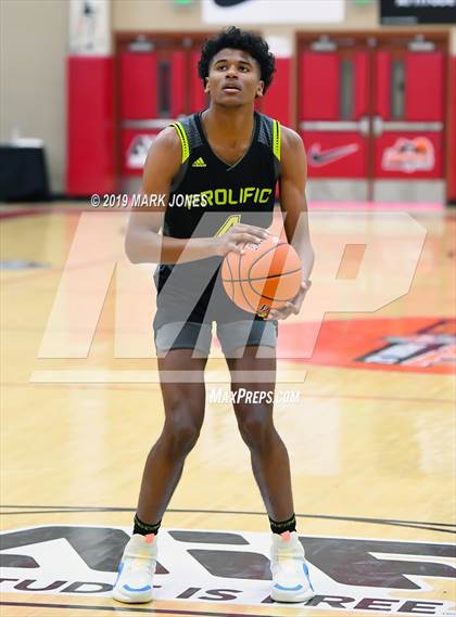 Thumbnail 2 in Prolific Prep of Napa Christian vs. Hillcrest Prep (Hoophall West Tournament) photogallery.