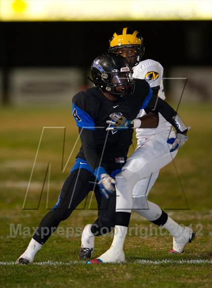 Thumbnail 1 in Frontier vs. Edison (CIF CS D1 Playoffs) photogallery.