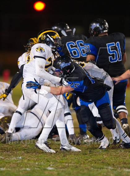 Thumbnail 2 in Frontier vs. Edison (CIF CS D1 Playoffs) photogallery.