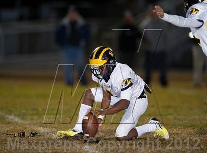 Thumbnail 2 in Frontier vs. Edison (CIF CS D1 Playoffs) photogallery.