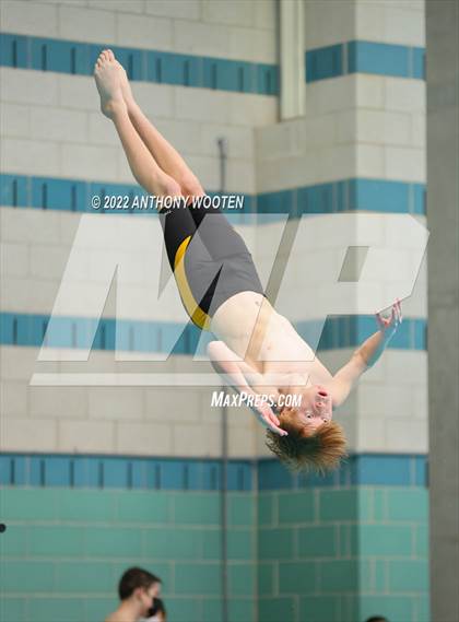 Thumbnail 3 in NCHSAA 1A/2A State Diving Championships photogallery.